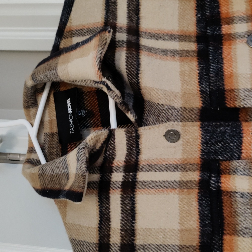 Plaid Shacket - Picture 4 of 5
